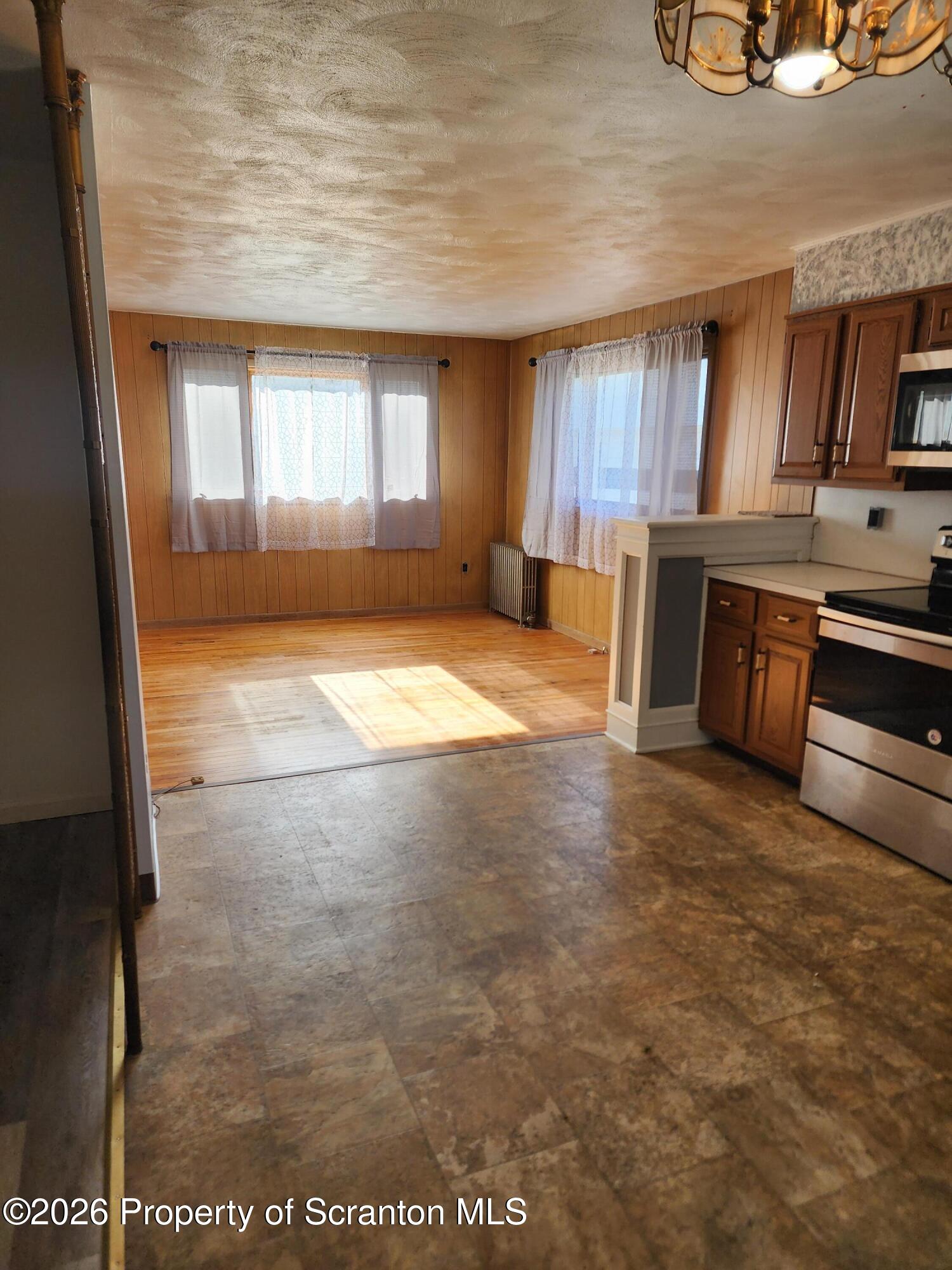 320 Center Street Dupont, PA 18641 - Photo 13 of 15 Kitchen/Family Room