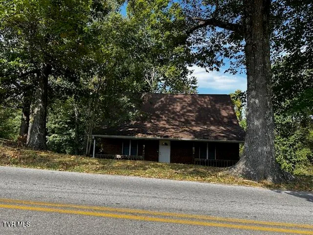 $2,300 | 3448 McKinley Road, Johnson City, TN 37604