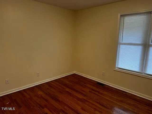 $2,300 | 3448 McKinley Road, Johnson City, TN 37604