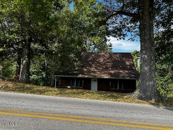 $2,300 | 3448 McKinley Road, Johnson City, TN 37604
