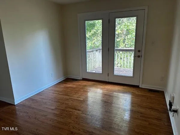 $2,300 | 3448 McKinley Road, Johnson City, TN 37604