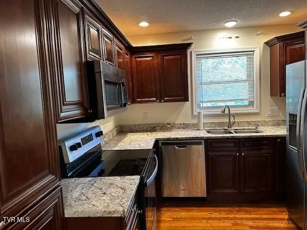 $2,300 | 3448 McKinley Road, Johnson City, TN 37604