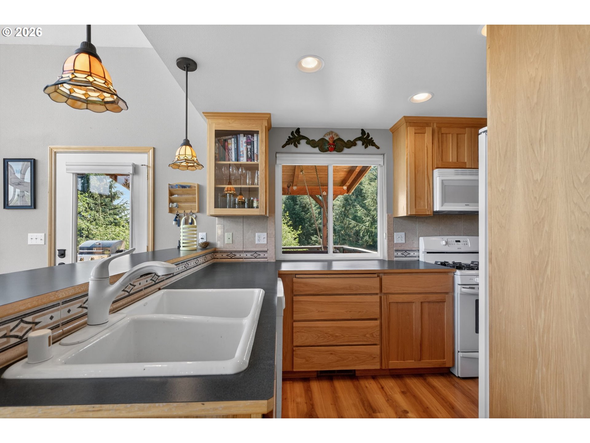 116 Wild Ridge Drive Mossyrock, WA 98564 - Photo 3 of 42