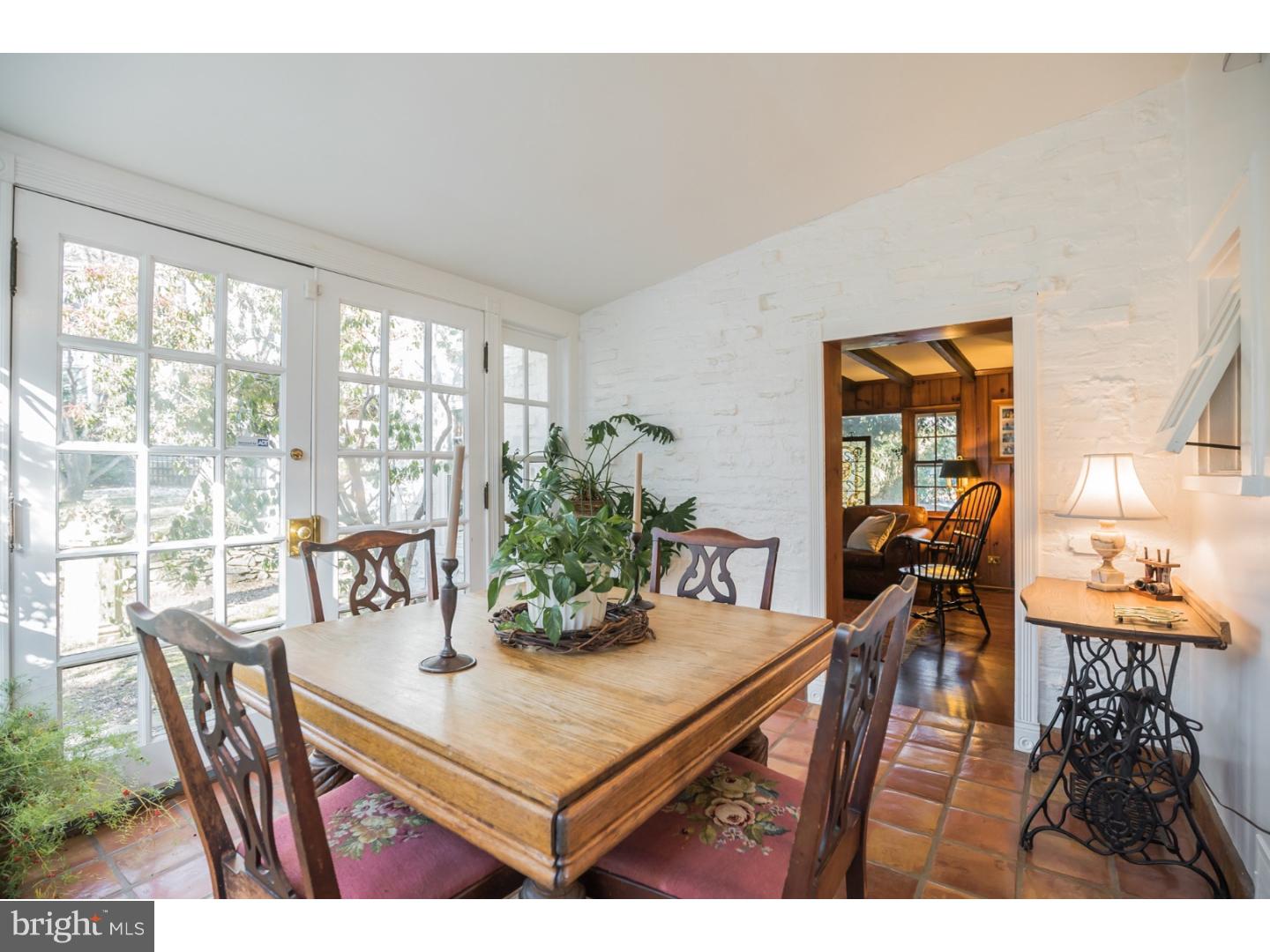 9030 Pine Road Philadelphia, PA 19115 - Photo 9 of 22
