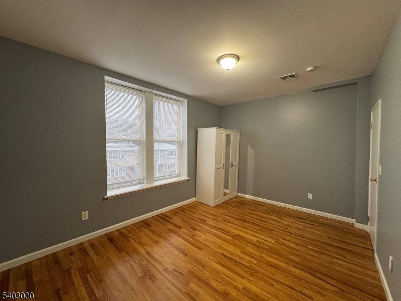 610 Devon Street, Unit 3 Kearny, NJ 07032 - Photo 24 of 37