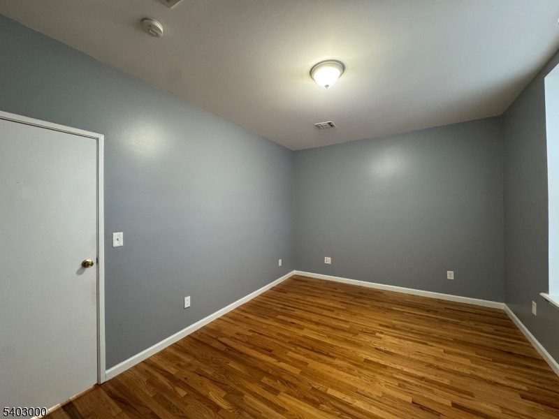 610 Devon Street, Unit 3 Kearny, NJ 07032 - Photo 26 of 37