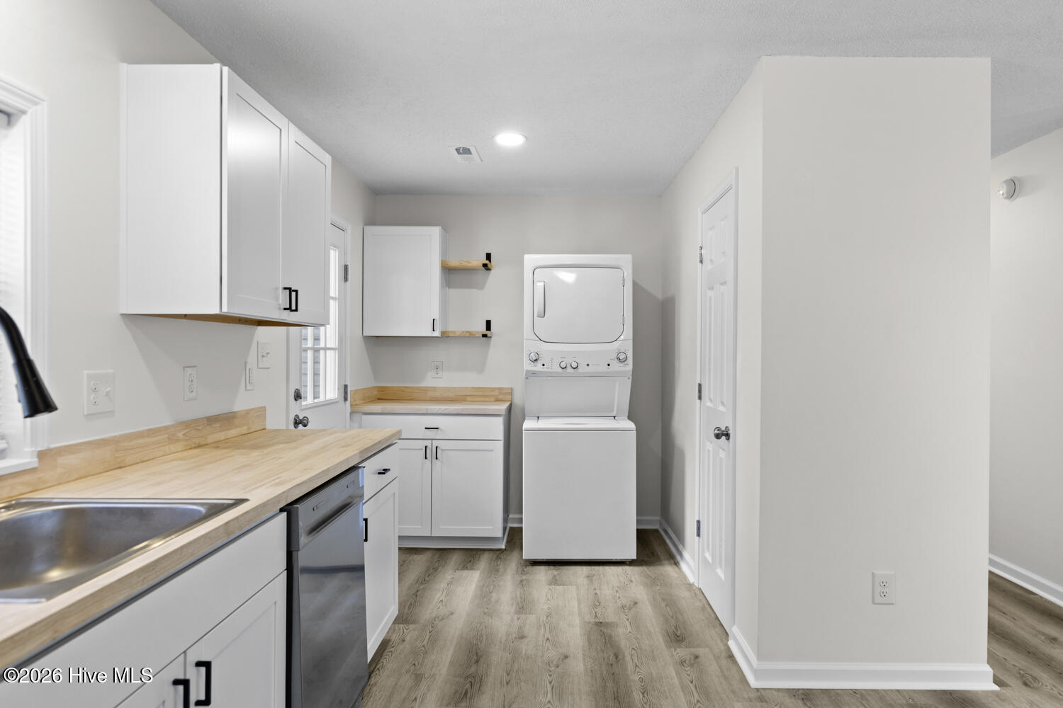 702 Williams Street Jacksonville, NC 28540 - Photo 11 of 27 williams-11