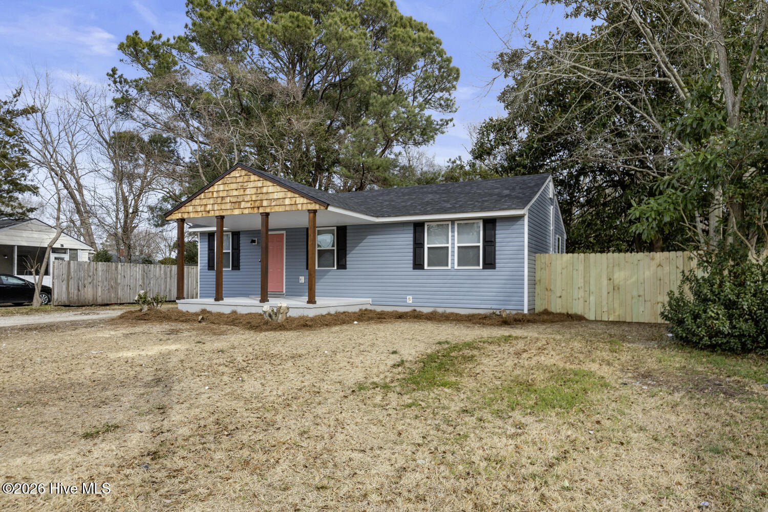 702 Williams Street Jacksonville, NC 28540 - Photo 3 of 27 williams-3