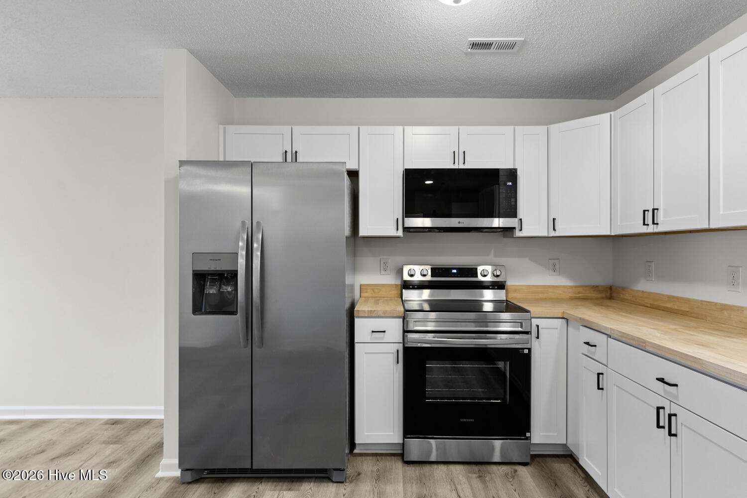 702 Williams Street Jacksonville, NC 28540 - Photo 10 of 27 williams-10