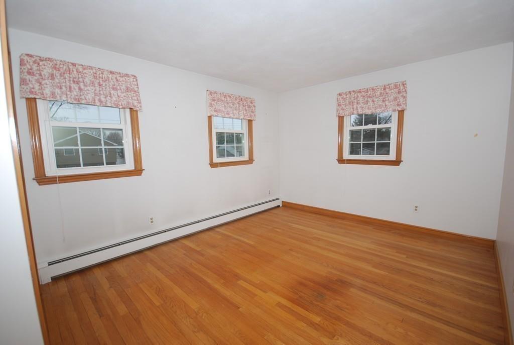 45 Crest Road Framingham, MA 01702 - Photo 23 of 39 Gallery Image 23