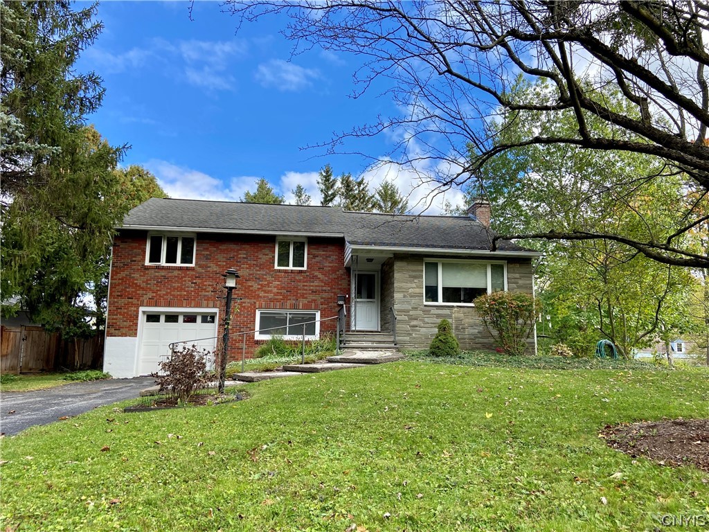205 Locksley Road Syracuse, NY 13224 - Photo 1 of 1
