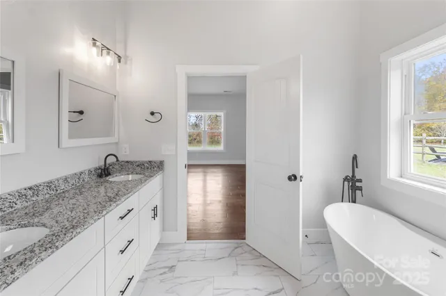 $597,000 | 60 Gins Lane, Unit 9 & 10, Mars Hill, NC 28754