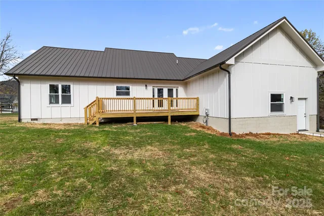 $597,000 | 60 Gins Lane, Unit 9 & 10, Mars Hill, NC 28754