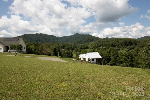 $597,000 | 60 Gins Lane, Unit 9 & 10, Mars Hill, NC 28754