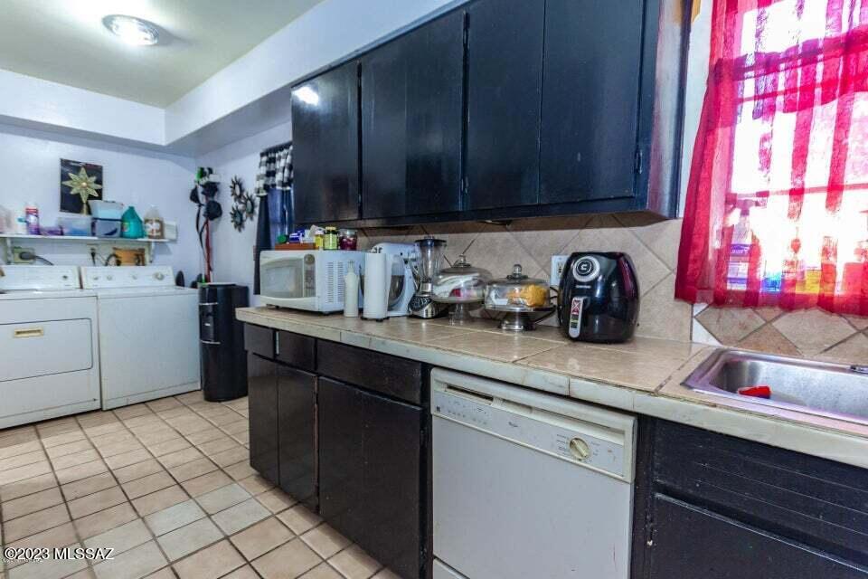 141 East Mojave Road Tucson, AZ 85705 - Photo 20 of 24