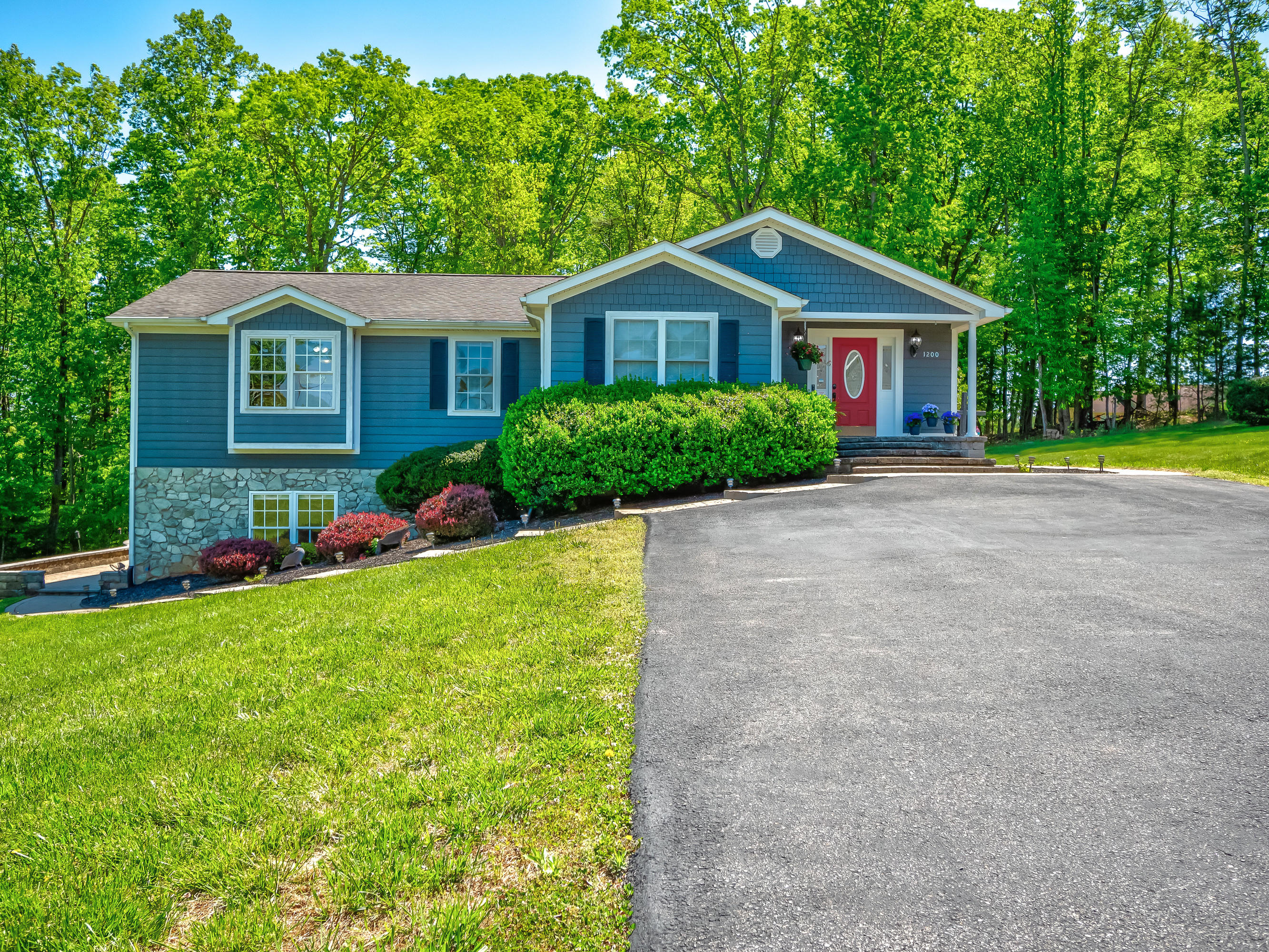 1200 Morewood Road Hardy, VA 24101 - Photo 1 of 53 MOREWOOD FRONT VIEW 3
