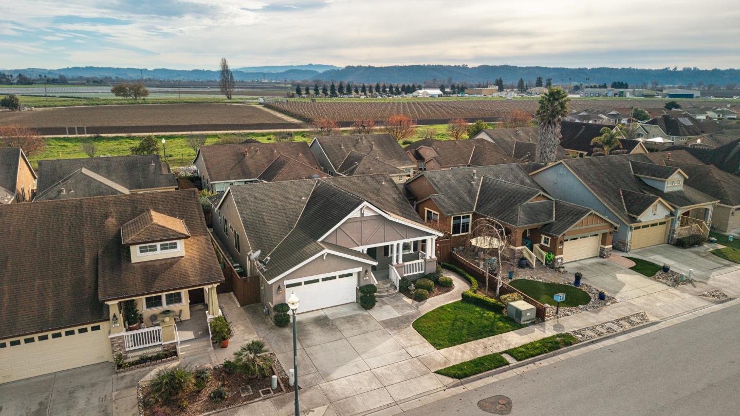 836 Delta Way Watsonville, CA 95076 - Photo 2 of 37