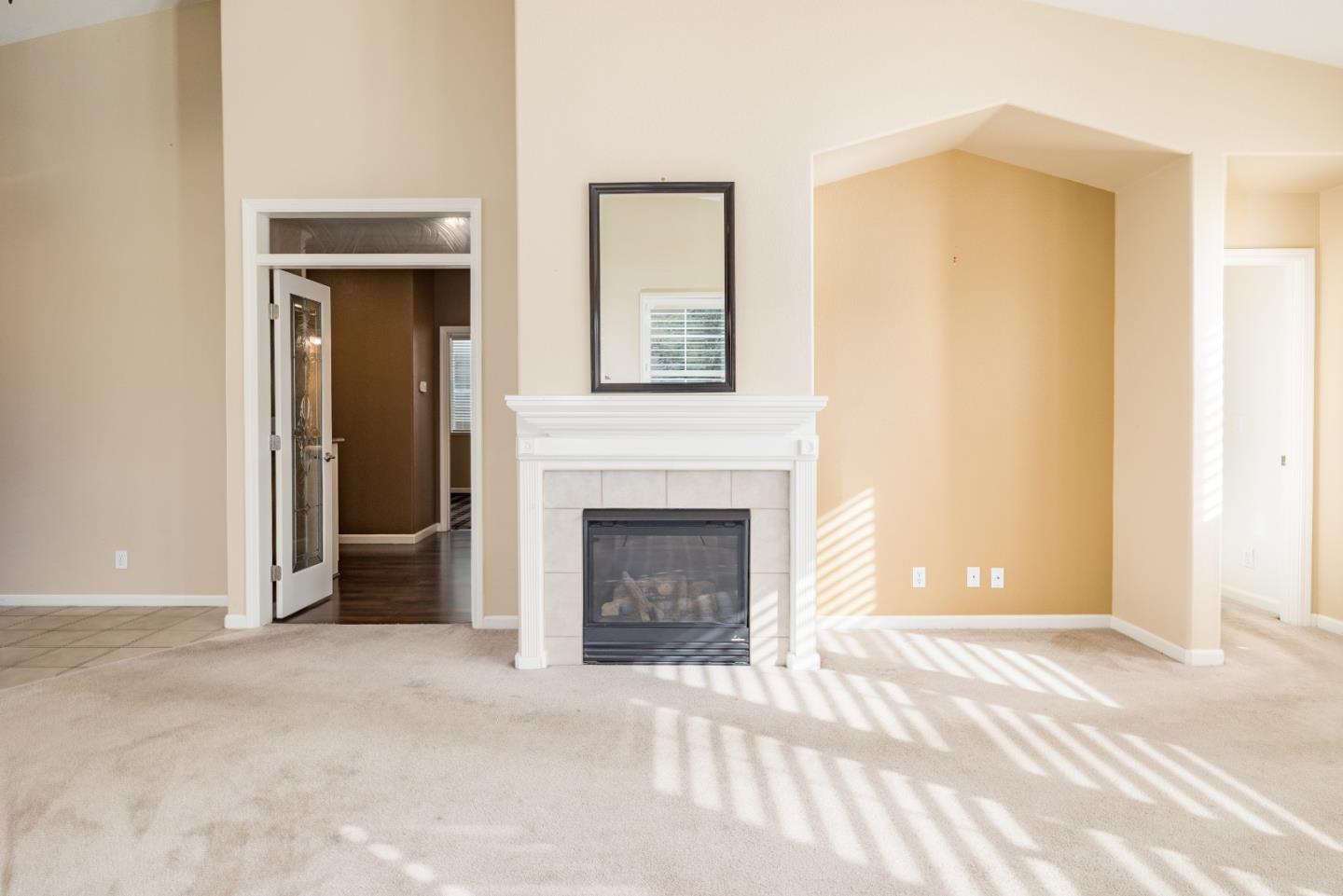 836 Delta Way Watsonville, CA 95076 - Photo 8 of 37