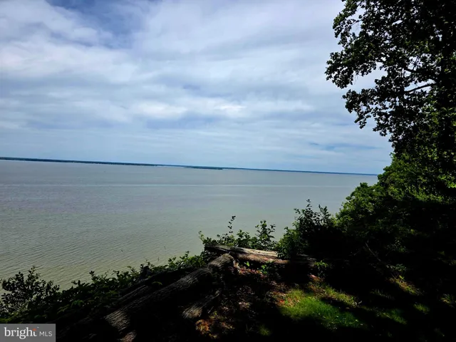 $585,000 | 151 Bald Eagle Drive, Montross, VA 22520