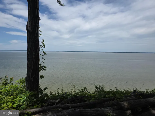 $585,000 | 151 Bald Eagle Drive, Montross, VA 22520