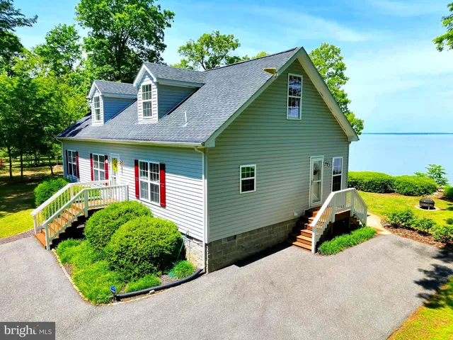 $585,000 | 151 Bald Eagle Drive, Montross, VA 22520