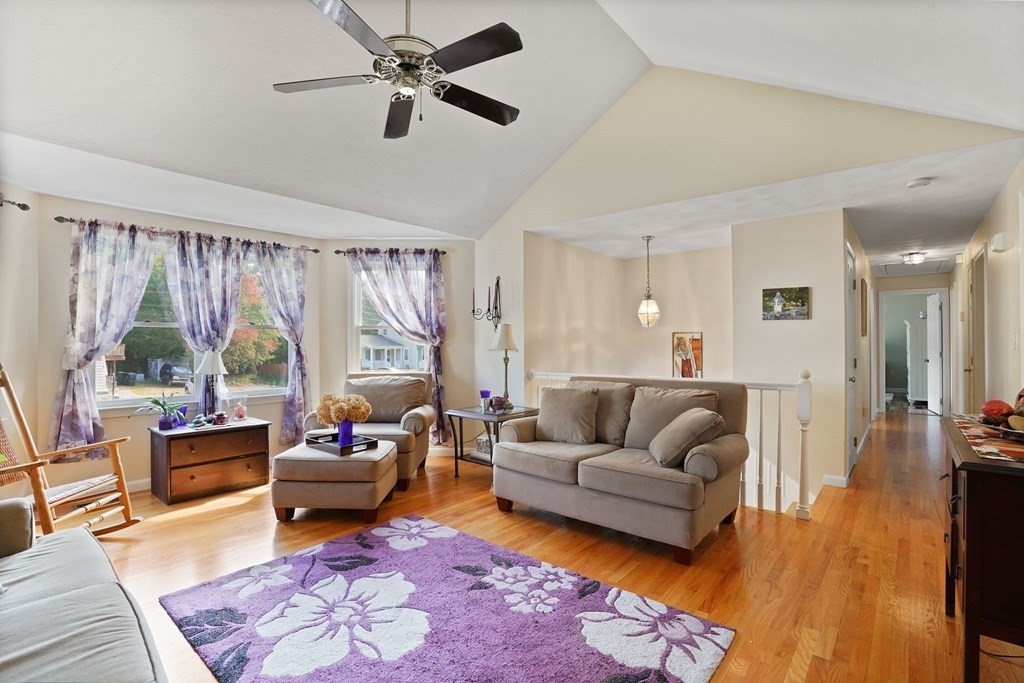 6 Buckingham Road Wilmington, MA 01887 - Photo 11 of 42