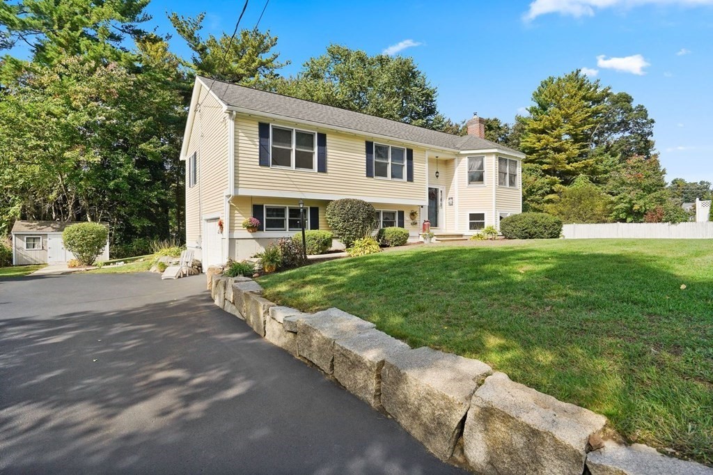 6 Buckingham Road Wilmington, MA 01887 - Photo 2 of 42