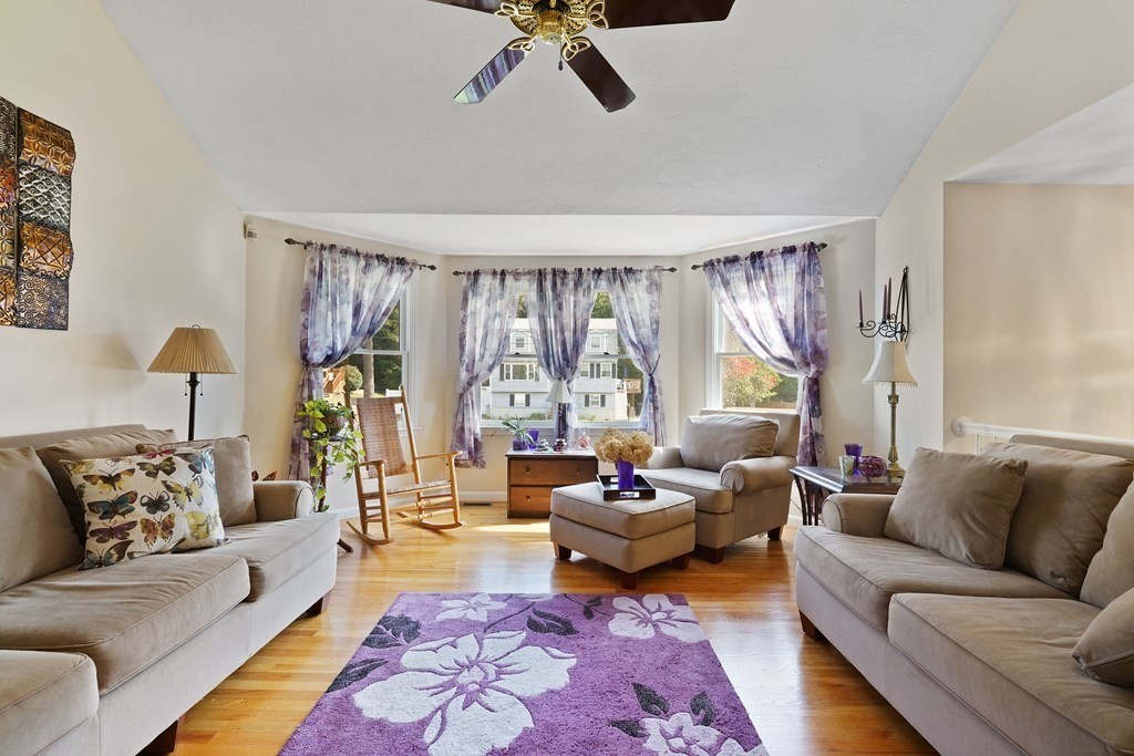 6 Buckingham Road Wilmington, MA 01887 - Photo 10 of 42