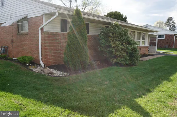 $240,000 | 130 Wesley Drive, Mechanicsburg, PA 17055
