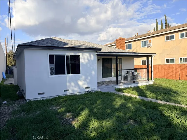 $1,169,400 | 3515 West Commonwealth Avenue, Fullerton, CA 92833