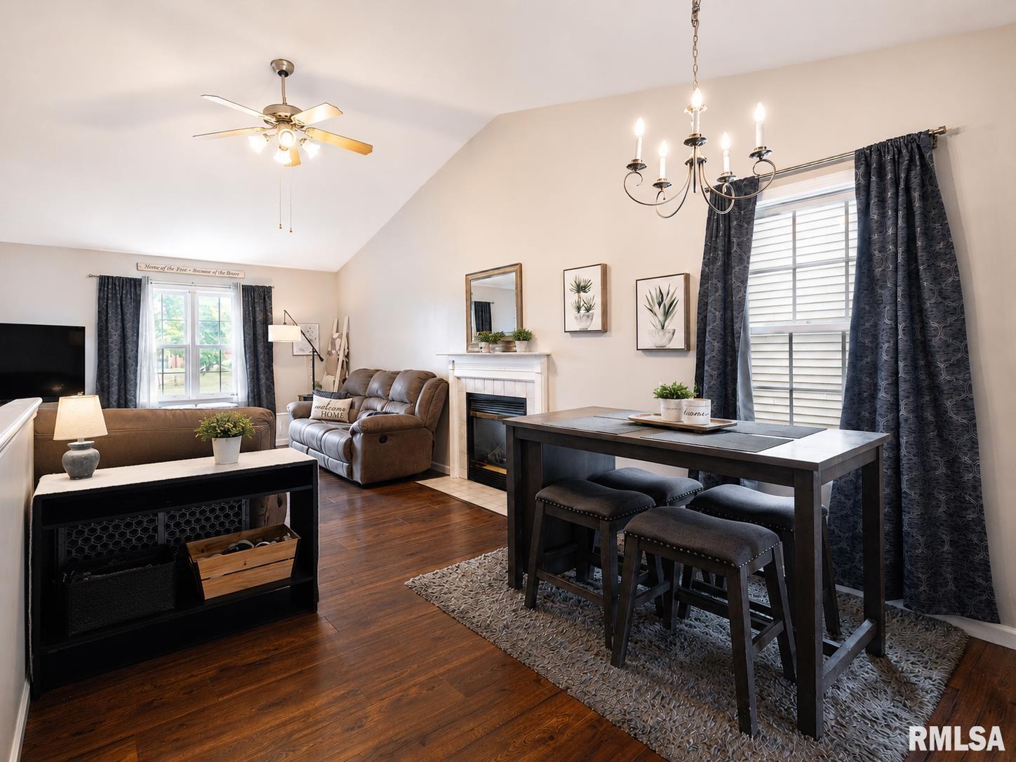 916 Drayton Street Normal, IL 61761 - Photo 4 of 53