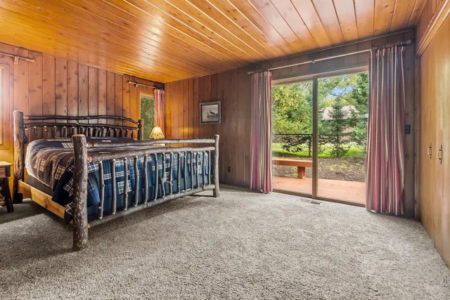 $1,249,700 | W5518 Lost Nation Road, La Grange, WI 53121