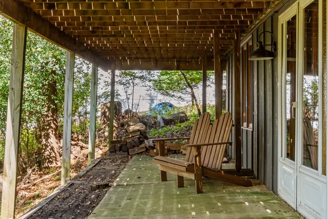 $1,249,700 | W5518 Lost Nation Road, La Grange, WI 53121