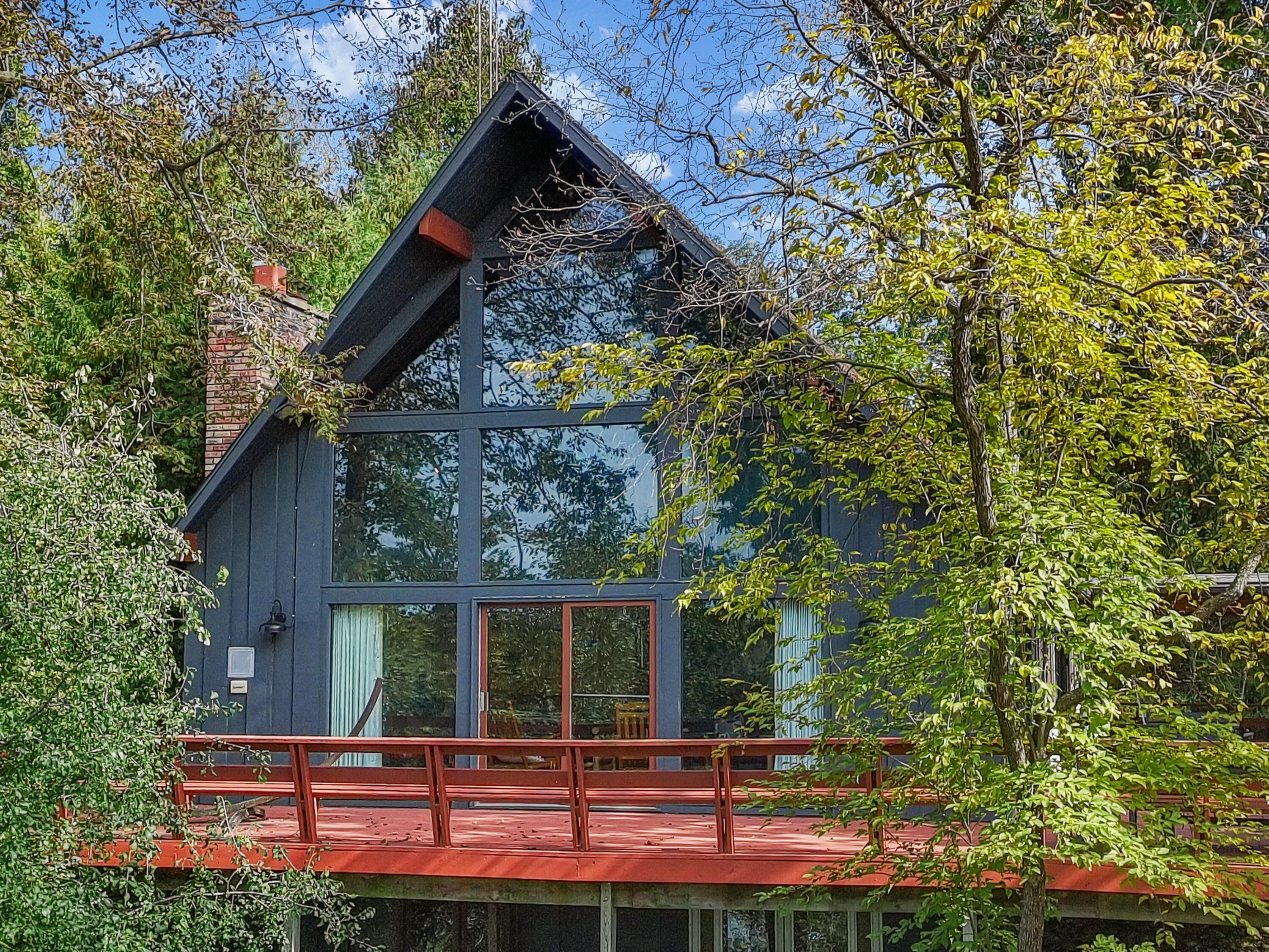 W5518 Lost Nation Road La Grange, WI 53121 - Photo 28 of 41 Lake side