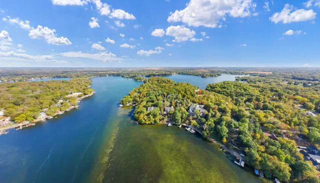 $1,249,700 | W5518 Lost Nation Road, La Grange, WI 53121