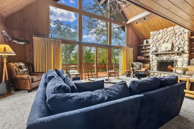 $1,249,700 | W5518 Lost Nation Road, La Grange, WI 53121