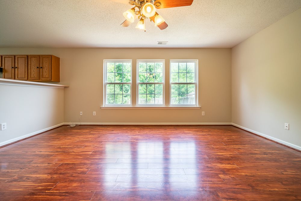 3323 Marshlane Way Raleigh, NC 27610 - Photo 10 of 30 Family Room