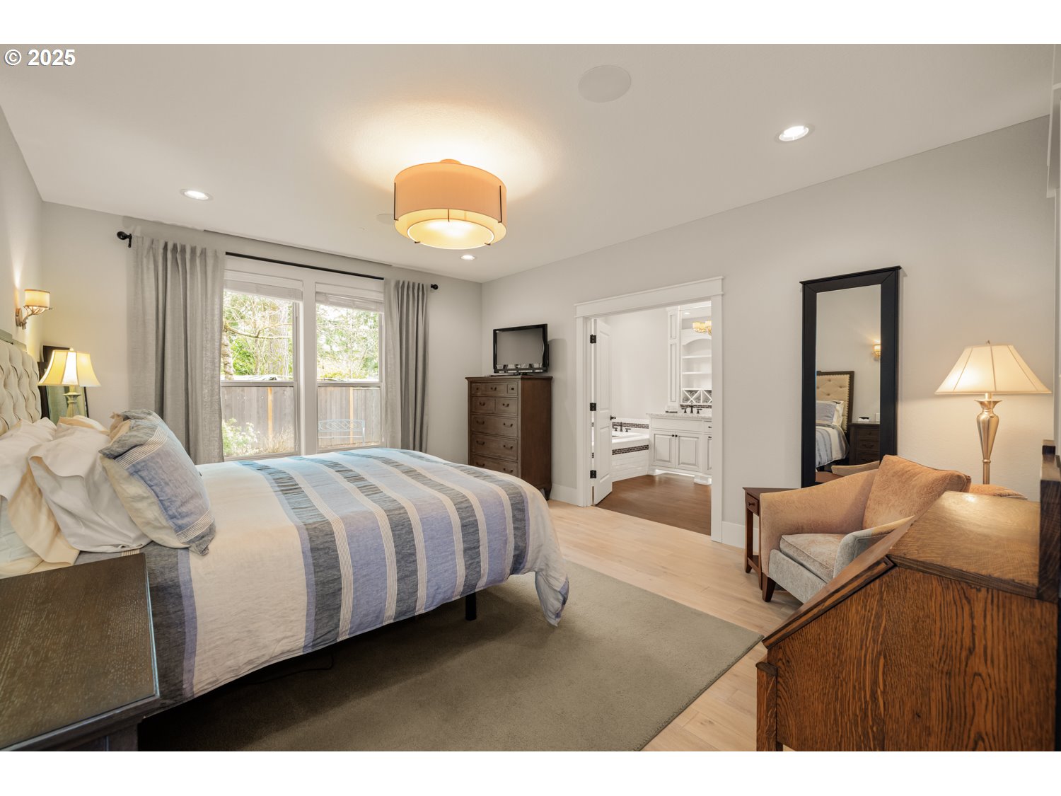15960 Parker Road Lake Oswego, OR 97035 - Photo 19 of 33 Gallery Image 19