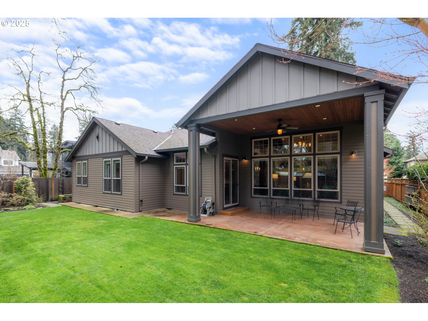 15960 Parker Road Lake Oswego, OR 97035 - Photo 29 of 33 Gallery Image 29