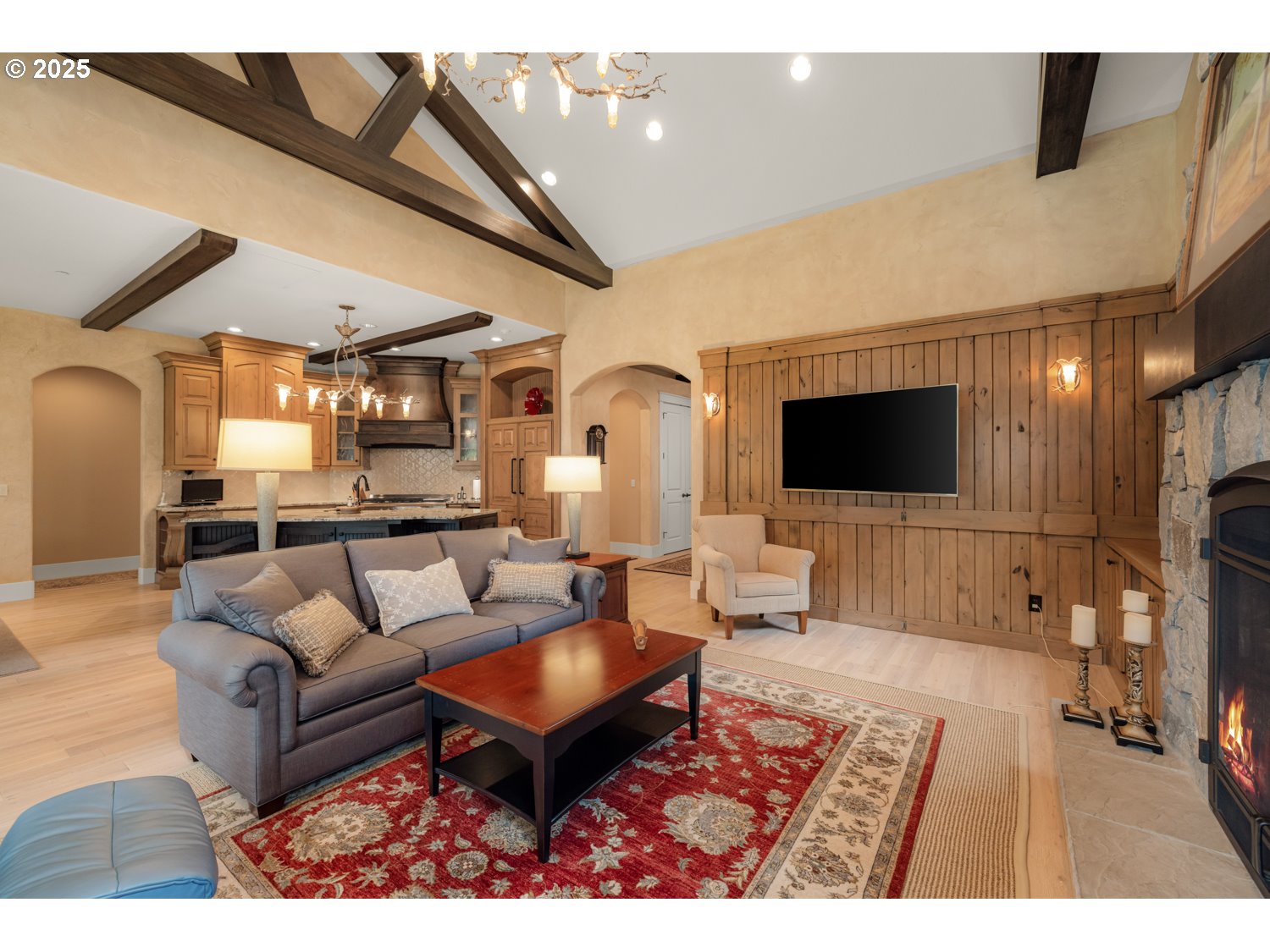 15960 Parker Road Lake Oswego, OR 97035 - Photo 6 of 33 Gallery Image 6