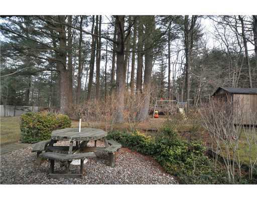 8 Pinecrest Road Scituate, RI 02857 - Photo 5 of 20 Yard/Garden.