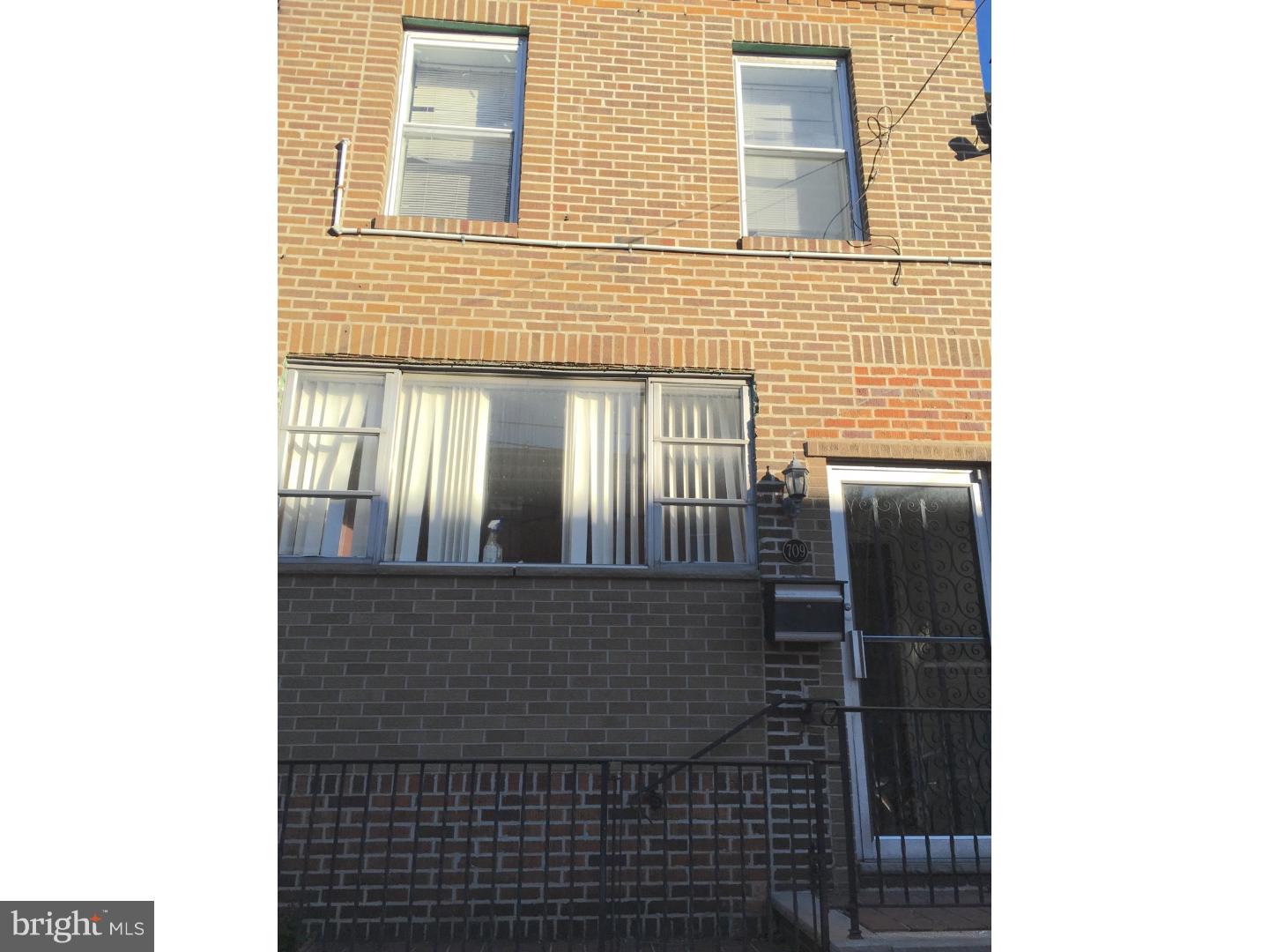707-9 Reed Street Philadelphia, PA 19147 - Photo 2 of 2 Gallery Image 2