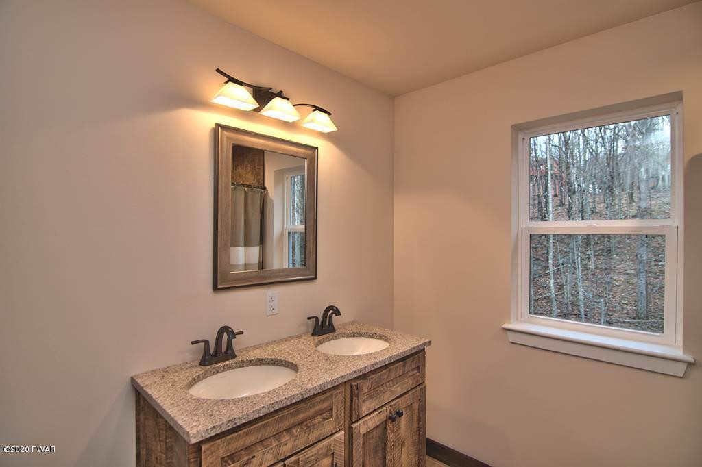 269 West Lakeview Road Lackawaxen, PA 18435 - Photo 37 of 88