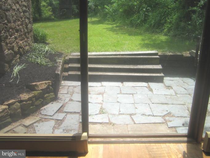 8427 Ramsburg Road Thurmont, MD 21788 - Photo 18 of 28 Back yard