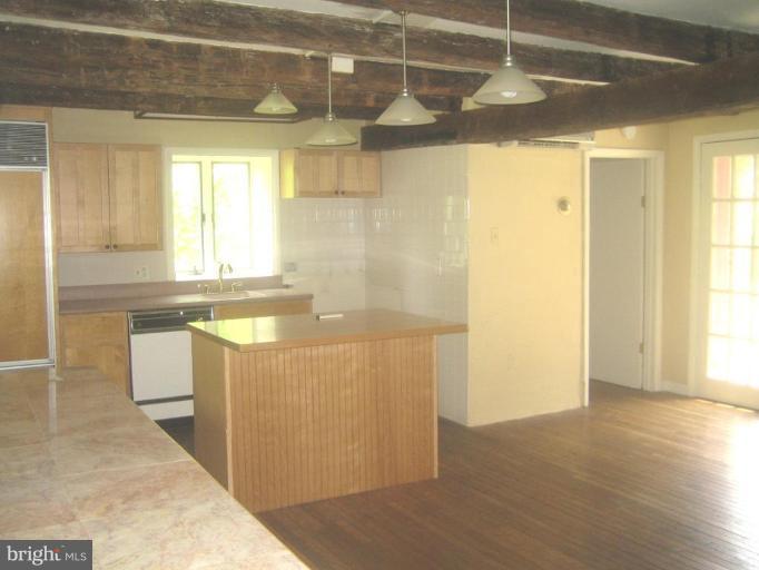 8427 Ramsburg Road Thurmont, MD 21788 - Photo 23 of 28 Kitchen