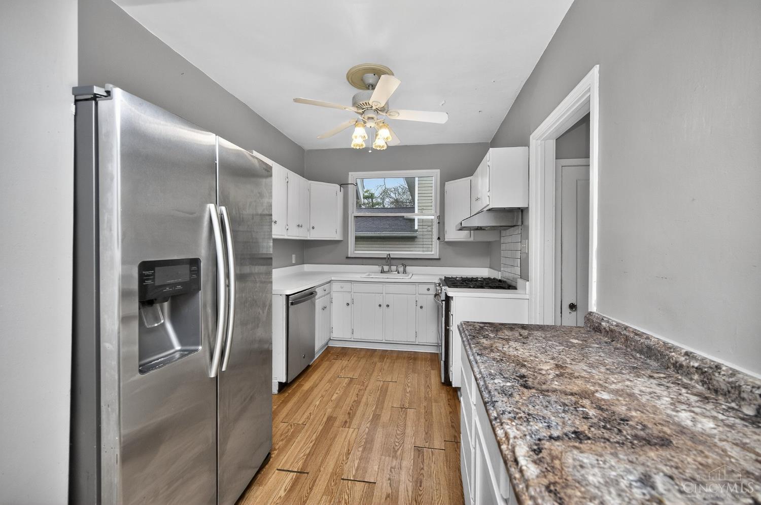 3515 Blue Rock Road Cincinnati, OH 45247 - Photo 17 of 54 Gallery Image 17