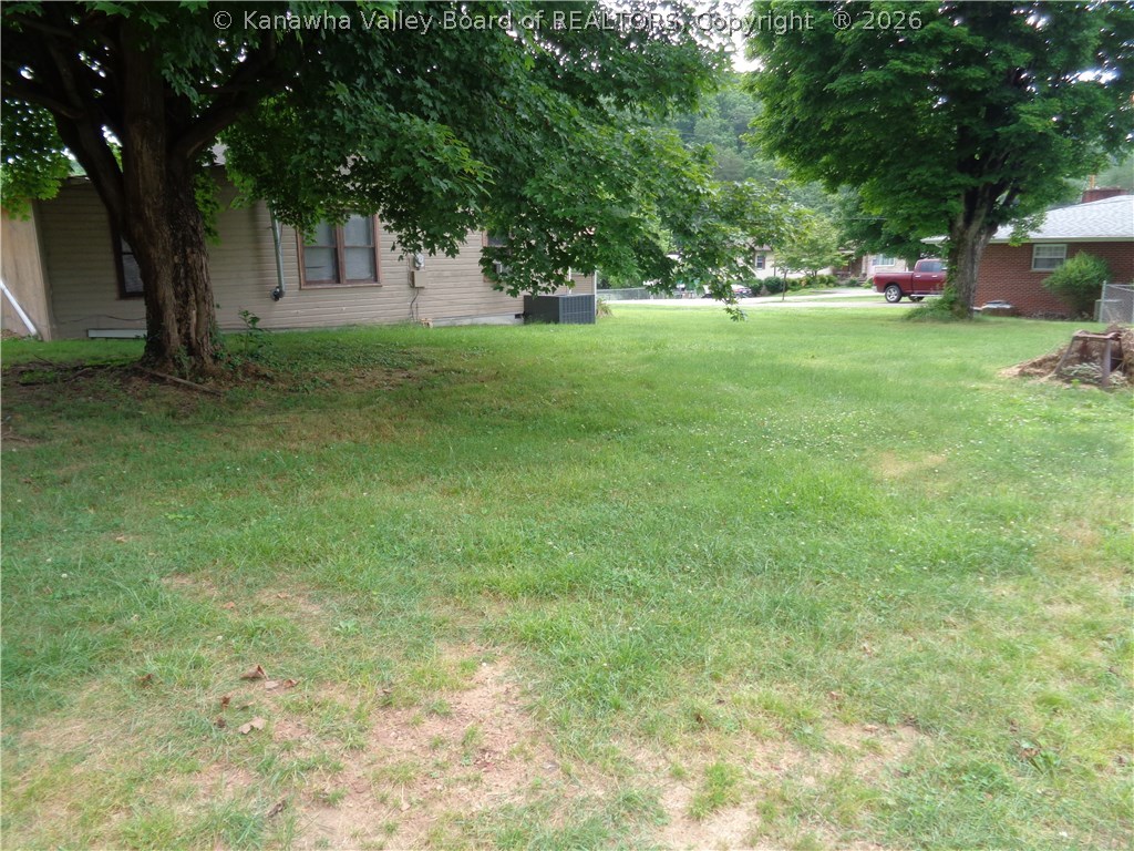7 Maple Lane Elkview, WV 25071 - Photo 2 of 20 Gallery Image 2