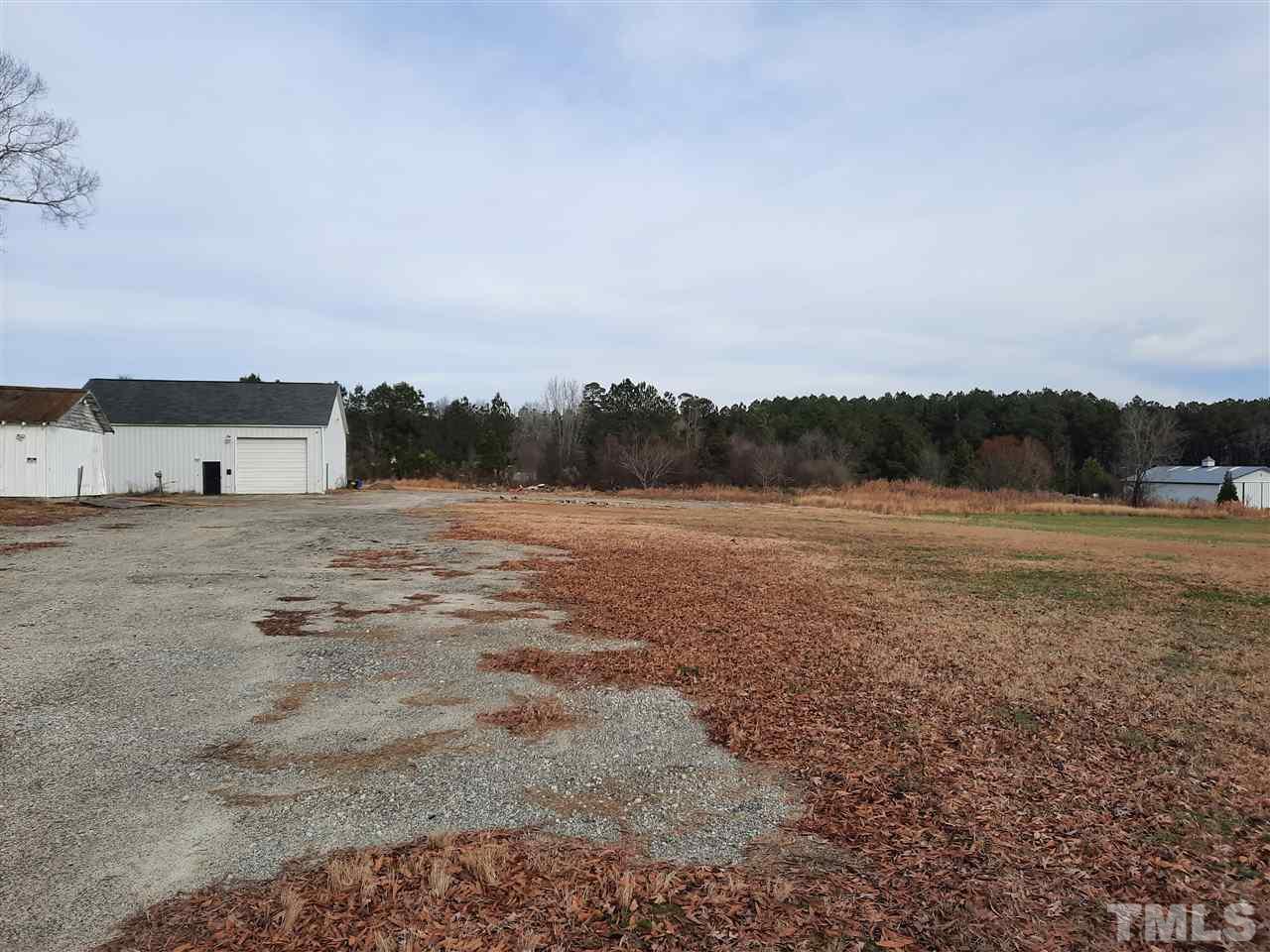 829 Perry Curtis Road Zebulon, NC 27597 - Photo 14 of 16 Gallery Image 14