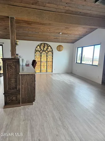 $4,150 | 145 Lakeview Drive, Palmdale, CA 93551