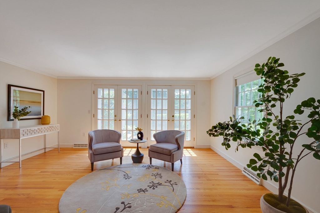 457 Westford Road Concord, MA 01742 - Photo 11 of 42 Gallery Image 11